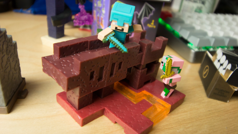 Illustration for article titled Mini Minecraft Building Sets Are Just Darling